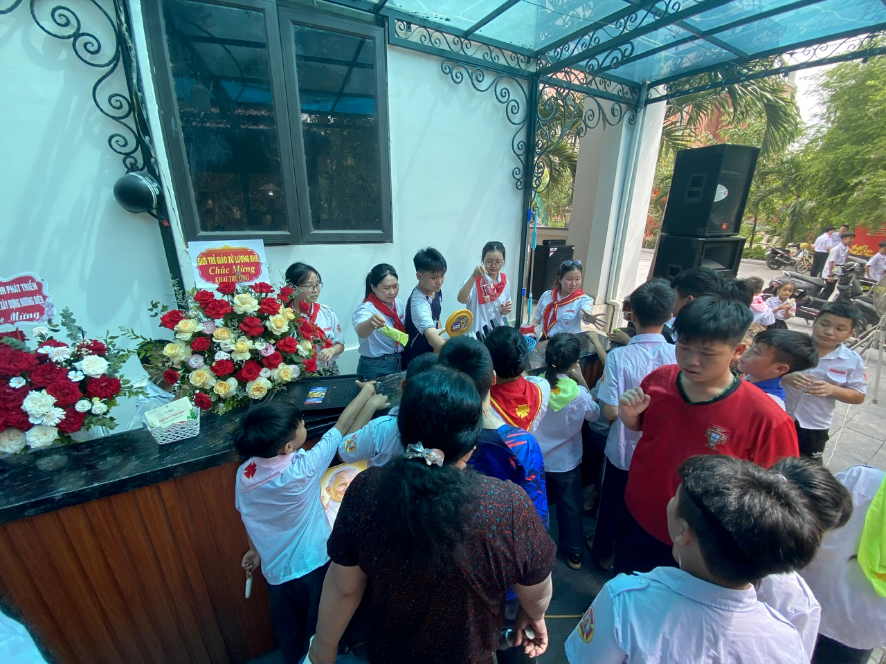 KHÁNH THÀNH CÔNG VIÊN GIOAN PHAOLÔ II và KHAI TRƯƠNG GARDEN COFFEE