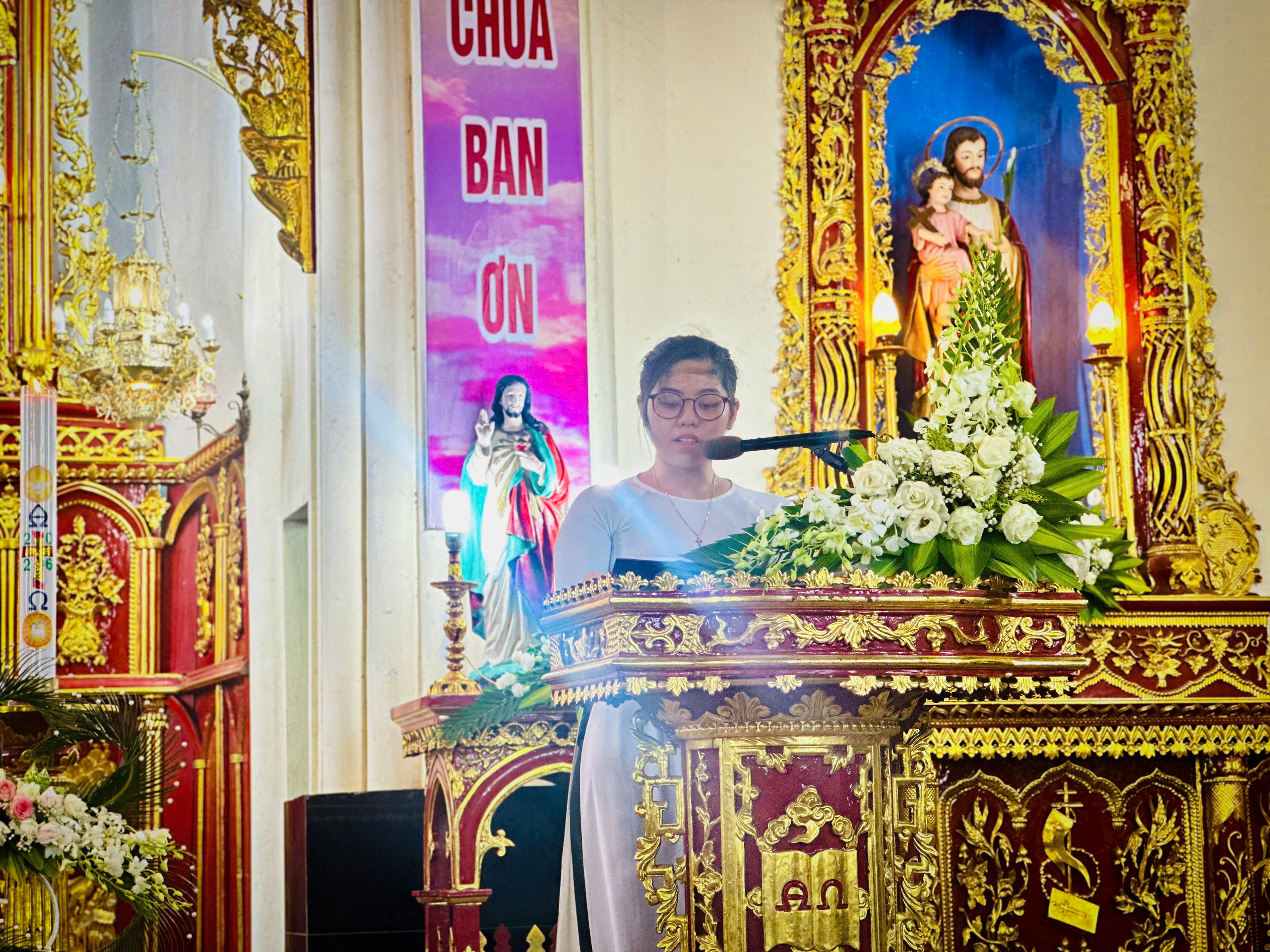 NGÀY LỄ KÍNH MÌNH VÀ MÁU THÁNH CHÚA KITÔ