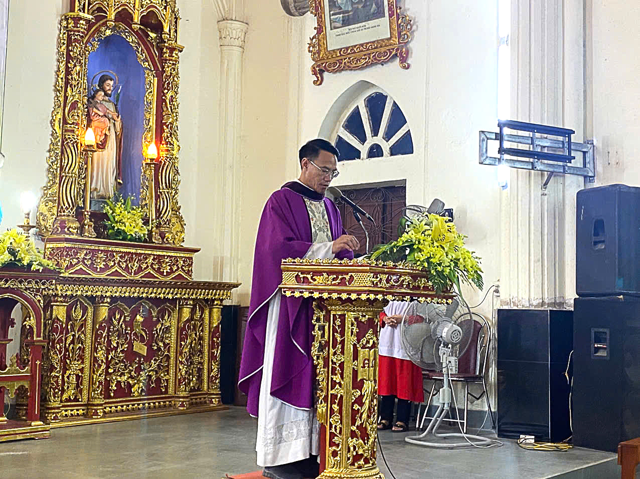 Giáo xứ Đồng Giá hiệp dâng Thánh lễ giỗ mãn tang Ông Giuse Trần Văn Toàn	 