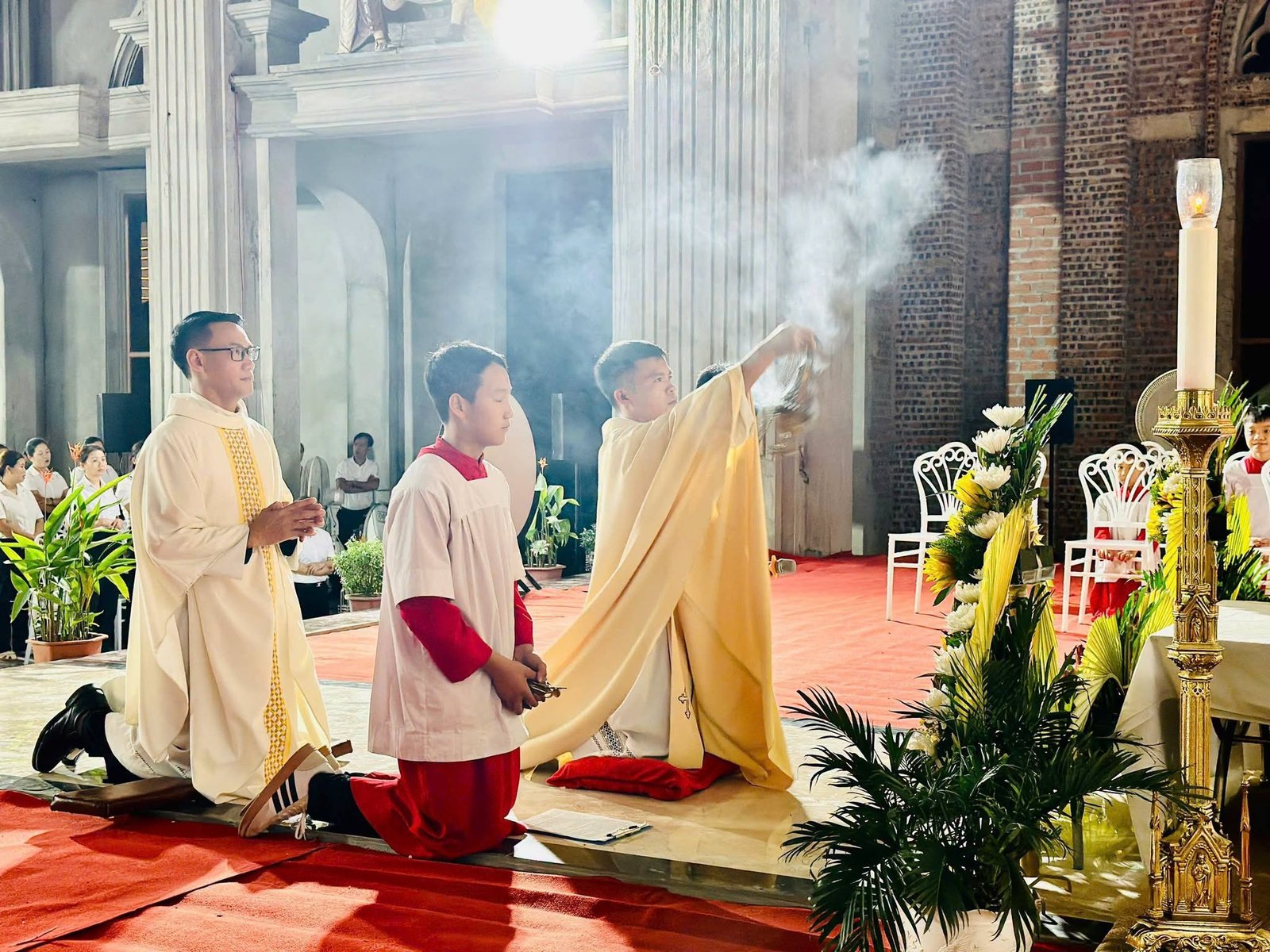 Thánh lễ tạ ơn bế mạc tuần Chầu Mình Thánh Chúa thay giáo phận