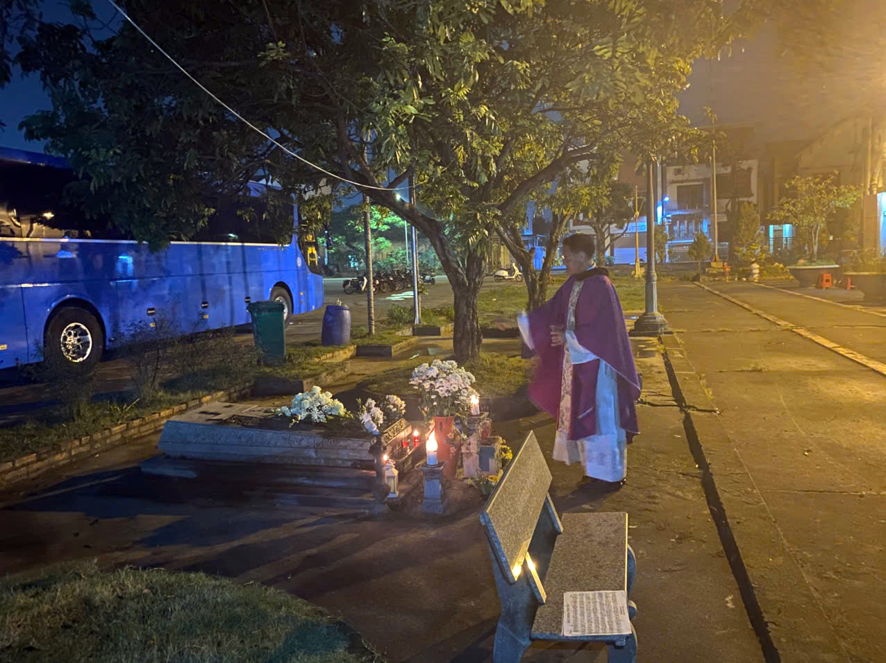 Giáo xứ Đồng Giá: Thánh lễ cầu nguyện cho các Đấng Bậc trong Giáo phận hồi 19h00 ngày 07/11/2025	