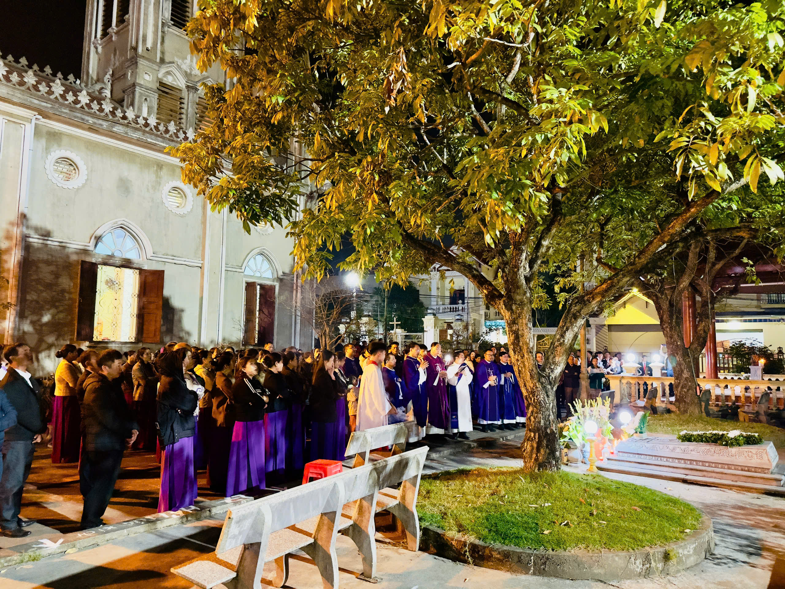 : Thánh Lễ Giỗ Lần Thứ 15 Cha Giuse Nguyễn Thanh Phong